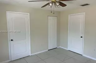 8412 NW 103rd St, Hialeah Gardens, FL 33016 - Photo 10