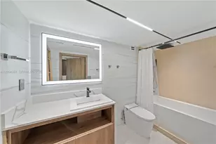 2301 Collins Ave, Miami Beach, FL 33139 - Photo 12