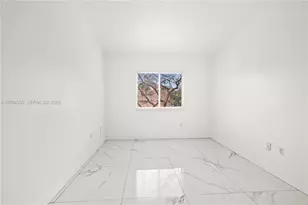 631 NW 79th Terrace, Pembroke Pines, FL 33024 - Photo 14
