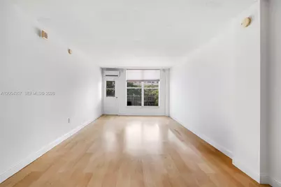 1300 Lincoln Rd #B402, Miami Beach, FL 33139 - Photo 2