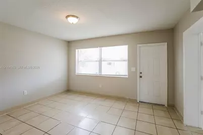 1481 NW 44th St, Miami, FL 33142 - Photo 4