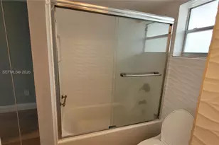 3600 NE 170th St, North Miami Beach, FL 33160 - Photo 10