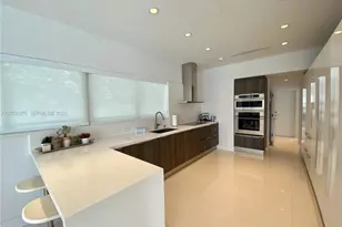 265 N Shore Dr, Miami Beach, FL 33141 - Photo 12