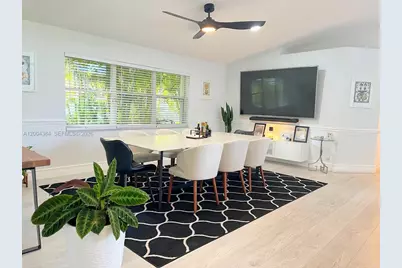 765 Bayside Ln, Weston, FL 33326 - Photo 12