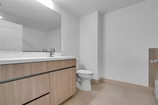 21150 E Point Pl, Aventura, FL 33180 - Photo 34