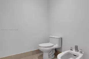 21150 E Point Pl, Aventura, FL 33180 - Photo 28