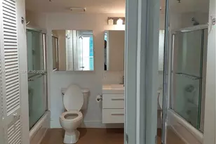 1200 N Brickell Bay Dr, Miami, FL 33131 - Photo 20