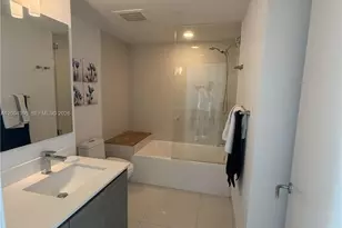 460 NE 28th St, Miami, FL 33137 - Photo 8