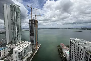 460 NE 28th St, Miami, FL 33137 - Photo 10