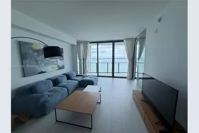 460 NE 28th St #2806, Miami, FL 33137 - Photo 2