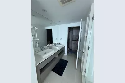 460 NE 28th St #2806, Miami, FL 33137 - Photo 6