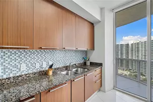15811 Collins Ave, Sunny Isles Beach, FL 33160 - Photo 18
