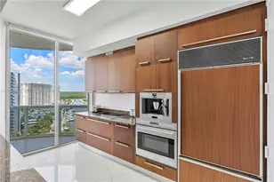 15811 Collins Ave, Sunny Isles Beach, FL 33160 - Photo 14