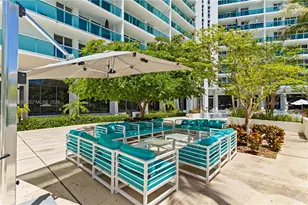 100 Bayview Dr, Sunny Isles Beach, FL 33160 - Photo 28