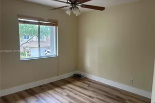 15851 SW 10th St, Pembroke Pines, FL 33027 - Photo 14
