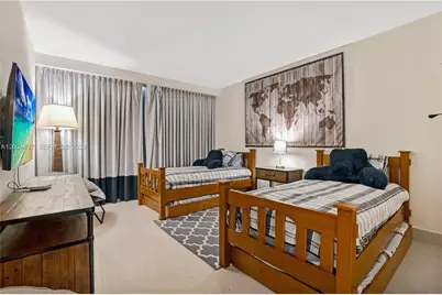 7000 Island Blvd #2802, Aventura, FL 33160 - Photo 38