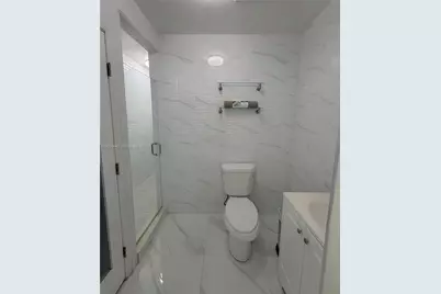 5801 NW 113th Ter #4, Hialeah, FL 33012 - Photo 6