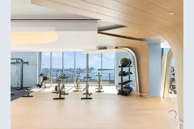 1000 Brickell Plz #4207, Miami, FL 33131 - Photo 28