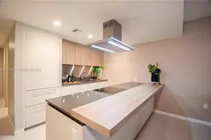 1000 Brickell Plaza, Miami, FL 33131 - Photo 4