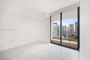 90 SW 3rd St, Miami, FL 33130 - Photo 10
