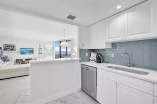 2800 N Ocean Dr, Singer Island, FL 33404 - Photo 10