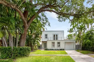 152 SW 20th Rd, Miami, FL 33129 - Photo 2
