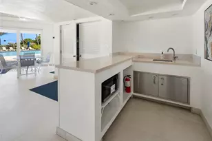 600 Grapetree Dr, Key Biscayne, FL 33149 - Photo 72