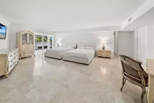 600 Grapetree Dr, Key Biscayne, FL 33149 - Photo 30