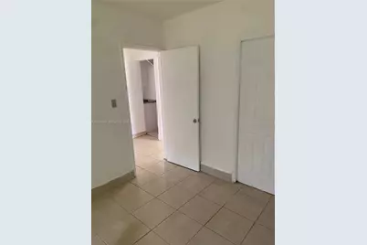 1070 NW 147th St, Miami, FL 33168 - Photo 22