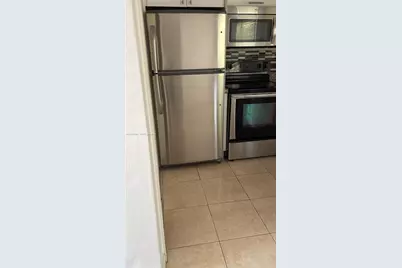 2415 Lincoln St #305, Hollywood, FL 33020 - Photo 22