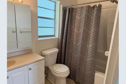 2415 Lincoln St #305, Hollywood, FL 33020 - Photo 28