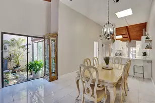 2667 S Parkview Dr, Hallandale Beach, FL 33009 - Photo 18