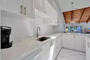 2667 S Parkview Dr, Hallandale Beach, FL 33009 - Photo 14