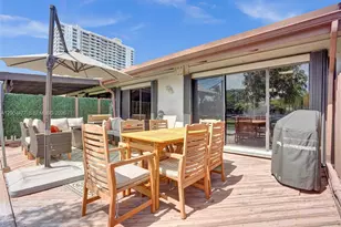 2667 S Parkview Dr, Hallandale Beach, FL 33009 - Photo 36
