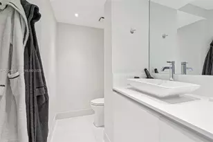 3640 Yacht Club Dr, Aventura, FL 33180 - Photo 20