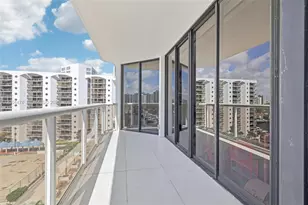 3640 Yacht Club Dr, Aventura, FL 33180 - Photo 40