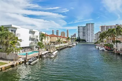 3862 NE 171st St #E, North Miami Beach, FL 33160 - Photo 54