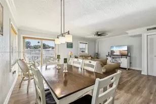 3862 NE 171 St, North Miami Beach, FL 33160 - Photo 16