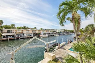 3862 NE 171 St, North Miami Beach, FL 33160 - Photo 34