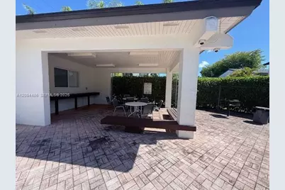 15071 SW 127th Ct, Miami, FL 33186 - Photo 4