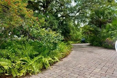 18220 Elmwood, Other City - In The State Of Florida, FL 33920 - Photo 94