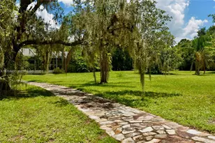 18220 Elmwood, Other City - In The State Of Florida, FL 33920 - Photo 22