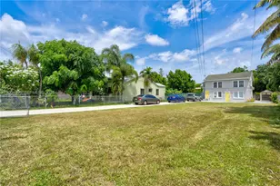 227 SW 30th Ave, Miami, FL 33135 - Photo 24