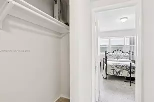 7975 Crespi Blvd, Miami Beach, FL 33141 - Photo 16