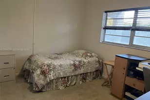 1045 Country Club Dr, Margate, FL 33063 - Photo 14