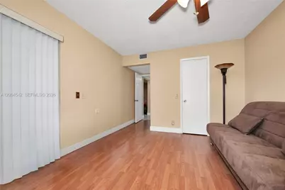 10441 Mahogany Key Cir #101, Miami, FL 33196 - Photo 18