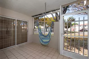 10441 Mahogany Key Circle, Miami, FL 33196 - Photo 22