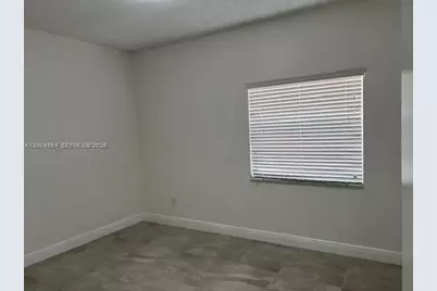 18326 NW 68th Ave #F, Hialeah, FL 33015 - Photo 10
