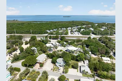 8 Ocean View Blvd, Key Largo, FL 33037 - Photo 46
