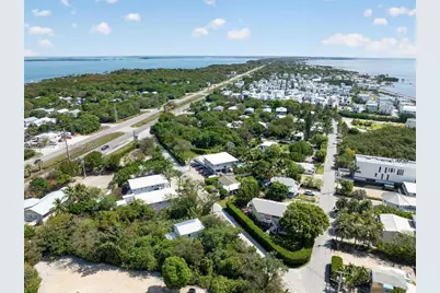 8 Ocean View Blvd, Key Largo, FL 33037 - Photo 48